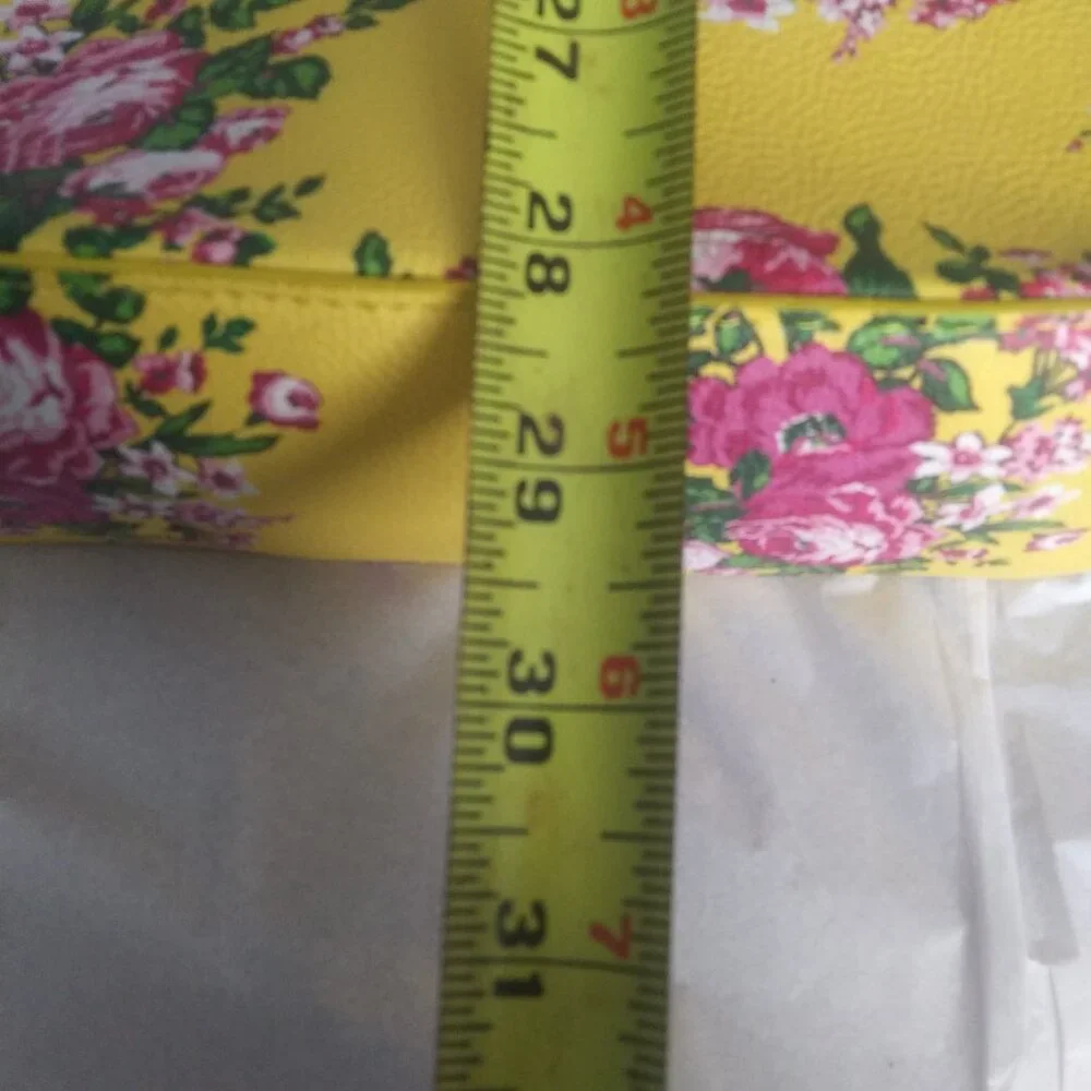 Betsy Johnson Yellow pinks Floral  Bow Dome  Crossbody Shoulder Bag Satchel